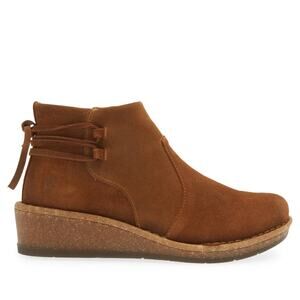 Born Viana Wedge Bootie
Size 10 New